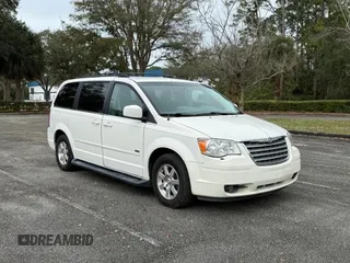 2008 Chrysler Town & Country with VIN 2008TC, listed as a Copart auction lot 48812445 with 188,902 mi miles and Clean Title. Bid and sale history available at DreamBid. Image 1.