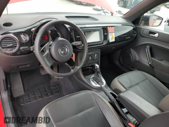 2015 Volkswagen Beetle Fleet Edition with VIN 3VWF17AT5FM632083, listed as a Copart auction lot 50504245 with 101,259 mi miles and Salvage Title. Bid and sale history available at DreamBid. Image 8.