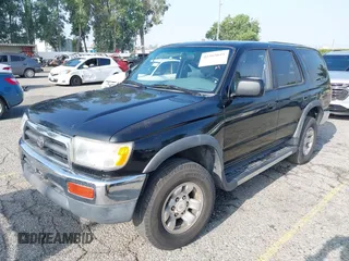 1998 Toyota 4Runner SR5 z VIN JT3GN86R0W0060376, wystawiony jako IAAI lot #42465641 z przebiegiem 321 550 mil mil oraz . Historia ofert i sprzedaży dostępna na DreamBid. Obrazek 2.