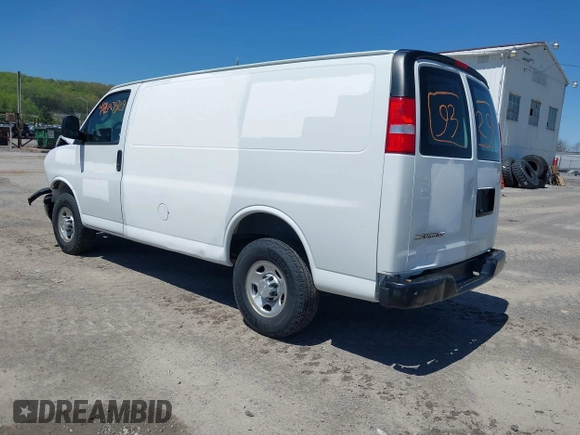 2019 Chevrolet Express Cargo with VIN 1GCWGAFP6K1369099, listed as a IAAI auction lot 42069329 with 74,624 mi miles. Bid and sale history available at carsss.com. Image 3.