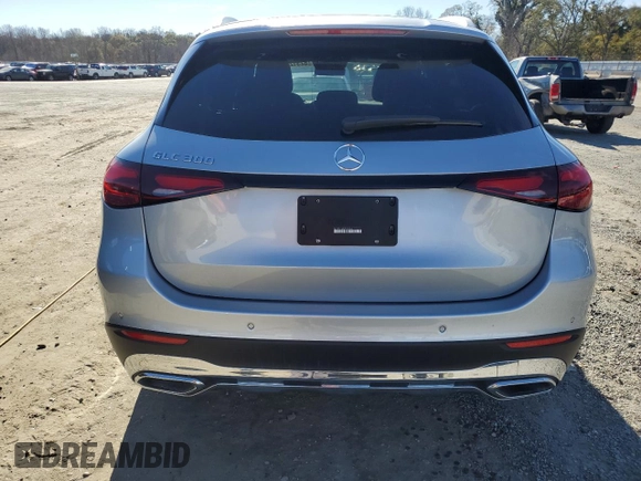 2023 Mercedes-Benz GLC with VIN W1NKM4GB3PF002580, listed as a Copart auction lot 82312704 with 0 mi miles and Salvage Title. Bid and sale history available at carsss.com. Image 6.
