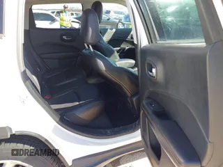 2021 Jeep Compass Limited with VIN 3C4NJCCBXMT573563, listed as a IAAI auction lot 41687325 with 75,768 mi miles and . Bid and sale history available at DreamBid. Image 8.