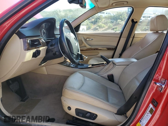 2007 BMW 3 Series 328xi с VIN WBAVC93597KX55782, выставлен на аукционе Copart как лот 55700835 с пробегом 102 944 миль миль и Списание • Salvage title. История ставок и продаж доступна на DreamBid. Изображение 7.