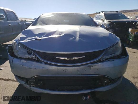 2015 Chrysler 200 Limited with VIN 1C3CCCABXFN646426, listed as a Copart auction lot 87853065 with 147,316 mi miles and Salvage Title. Bid and sale history available at carsss.com. Image 5.