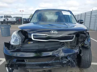 2016 Kia Soul ! with VIN KNDJX3A57G7256620, listed as a IAAI auction lot 41847733 with 124,931 mi miles. Bid and sale history available at carsss.com. Image 12.