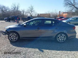 2019 Kia Forte S with VIN 3KPF34AD2KE067042, listed as a IAAI auction lot 41872177 with 96,992 mi miles. Bid and sale history available at carsss.com. Image 15.