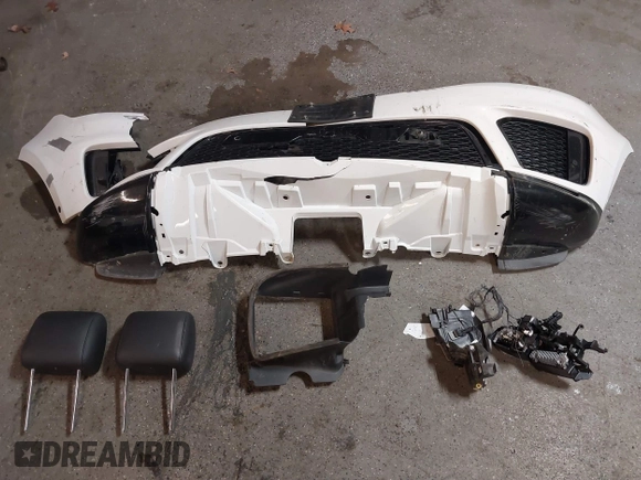 2018 Land Rover Range Rover Sport HSE with VIN SALWR2RK1JA182067, listed as a IAAI auction lot 41510896 with 76,152 mi miles and . Bid and sale history available at DreamBid. Image 12.