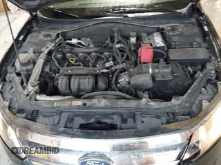 2011 Ford Fusion SE with VIN 3FAHP0HA4BR105757, listed as a IAAI auction lot 41945769 with 148,833 mi miles. Bid and sale history available at carsss.com. Image 10.