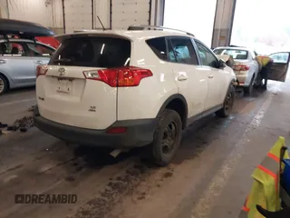 2015 Toyota RAV4 LE with VIN 2T3BFREV0FW305714, listed as a IAAI auction lot 41049706 with 1 mi miles. Bid and sale history available at carsss.com. Image 4.