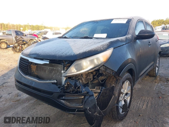 2016 Kia Sportage LX with VIN KNDPB3AC1G7807583, listed as a IAAI auction lot 41761546 with 80,648 mi miles. Bid and sale history available at carsss.com. Image 6.