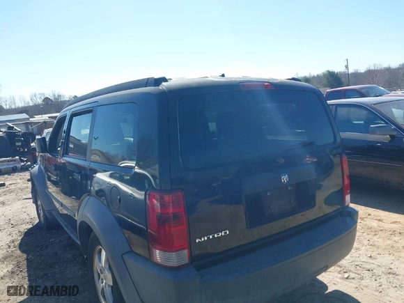 2007 Dodge Nitro SXT with VIN 1D8GT28K07W544174, listed as a IAAI auction lot 41579998 with 187,560 mi miles. Bid and sale history available at carsss.com. Image 3.