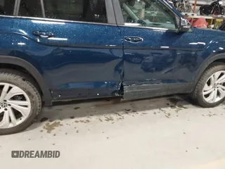 2023 Volkswagen Atlas SE с VIN 1V2HP2CA0PC516123, выставлен на аукционе IAAI как лот 42103856 с пробегом 28 218 миль миль и . История ставок и продаж доступна на DreamBid. Изображение 6.