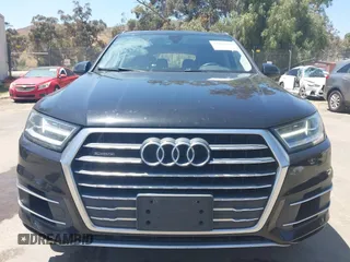 2017 Audi Q7 Premium Plus with VIN WA1LAAF74HD039726, listed as a IAAI auction lot 42266199 with 112,710 mi miles and . Bid and sale history available at DreamBid. Image 12.