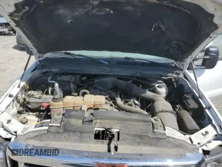 2003 Ford F-250 XL с VIN 1FTNX20L93EA98198, выставлен на аукционе Copart как лот 54366535 с пробегом 210 204 миль миль и Списание • Salvage title. История ставок и продаж доступна на DreamBid. Изображение 11.