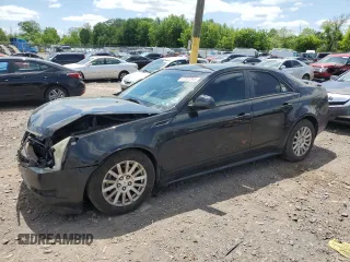 2011 Cadillac CTS Luxury z VIN 1G6DG5EY7B0119811, wystawiony jako Copart lot #57327345 z przebiegiem 108 263 mil mil oraz Szkody całkowita. Historia ofert i sprzedaży dostępna na DreamBid. Obrazek 1.