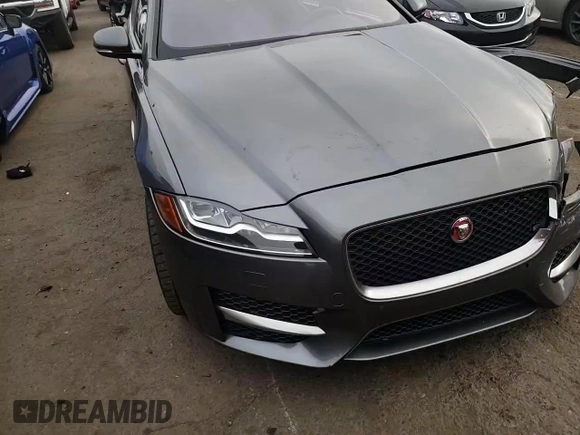 2016 Jaguar XF 35t R-Sport with VIN SAJBF4BV1GCY02980, listed as a Copart auction lot 77446644 with 48,436 mi miles and Salvage Title. Bid and sale history available at carsss.com. Image 10.