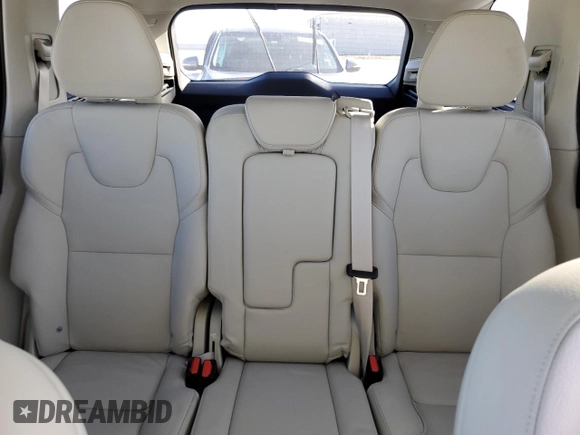 2024 Volvo XC90 Core Bright Theme with VIN YV4L12PK8R1188901, listed as a Copart auction lot 41800025 with 4,892 mi miles and Non Repairable. Bid and sale history available at carsss.com. Image 10.