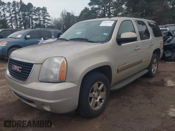 2009 GMC Yukon SLT w/4SA with VIN 1GKEC33379R300278, listed as a IAAI auction lot 41617937 with 240,623 mi miles. Bid and sale history available at carsss.com. Image 2.