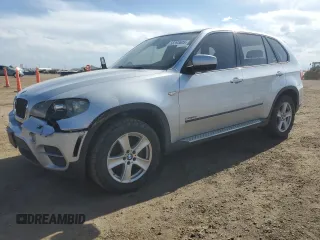 2011 BMW X5 35i z VIN 5UXZV4C55BL739114, wystawiony jako Copart lot #58393605 z przebiegiem 161 015 mil mil oraz Czysty tytuł • Clean title. Historia ofert i sprzedaży dostępna na DreamBid. Obrazek 1.