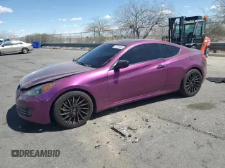 2010 Hyundai Genesis Coupe z VIN KMHHT6KD4AU024966, wystawiony jako Copart lot #51913645 z przebiegiem 173 730 mil mil oraz Czysty tytuł • Clean title. Historia ofert i sprzedaży dostępna na DreamBid. Obrazek 1.