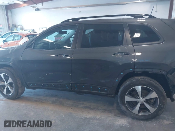 2022 Jeep Cherokee Limited z VIN 1C4PJMDX6ND531424, wystawiony jako IAAI lot #42334739 z przebiegiem 22 473 mil mil oraz . Historia ofert i sprzedaży dostępna na DreamBid. Obrazek 6.