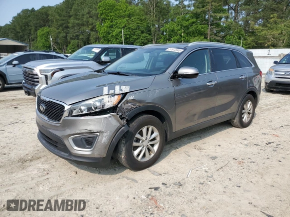 2017 Kia Sorento LX with VIN 5XYPG4A58HG286830, listed as a Copart auction lot 57672905 with 147,093 mi miles and Salvage title. Bid and sale history available at DreamBid. Image 1.