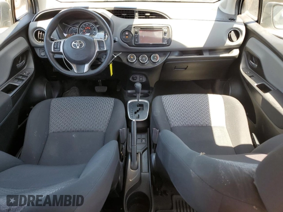 2017 Toyota Yaris L z VIN VNKKTUD32HA083729, wystawiony jako Copart lot #58020955 z przebiegiem 66 075 mil mil oraz Szkoda całkowita • Salvage title. Historia ofert i sprzedaży dostępna na DreamBid. Obrazek 8.