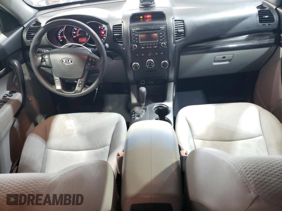 2011 Kia Sorento LX with VIN 5XYKT4A2XBG047542, listed as a Copart auction lot 50230175 with 176,881 mi miles and Salvage Title. Bid and sale history available at DreamBid. Image 8.