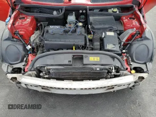 2008 MINI Convertible with VIN WMWRF33558TG18147, listed as a Copart auction lot 53547385 with 131,458 mi miles and Salvage Title. Bid and sale history available at DreamBid. Image 11.