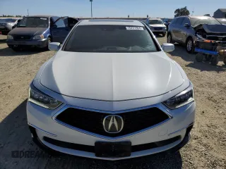 2018 Acura RLX Technology with VIN JH4KC1F53JC000257, listed as a Copart auction lot 75727304 with 144,037 mi miles and Clean Title. Bid and sale history available at carsss.com. Image 5.