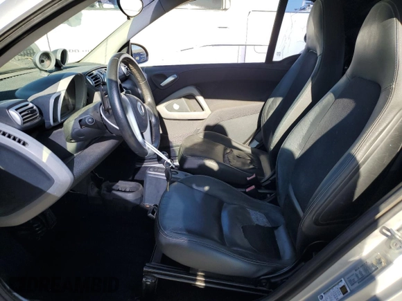 2009 Smart fortwo Passion with VIN WMEEK31X49K302911, listed as a Copart auction lot 63496915 with 44,047 mi miles and Salvage title. Bid and sale history available at DreamBid. Image 7.