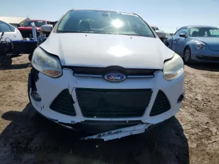2012 Ford Focus SEL with VIN 1FAHP3H23CL403646, listed as a Copart auction lot 56329195 with 138,030 mi miles and Clean Title. Bid and sale history available at DreamBid. Image 5.