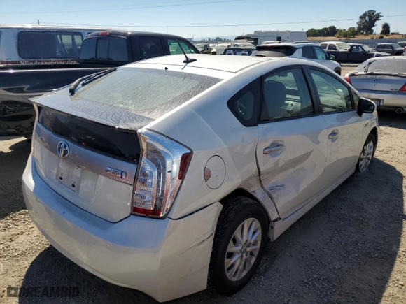 2014 Toyota Prius Plug-In with VIN JTDKN3DP1E3058854, listed as a Copart auction lot 70325814 with 139,953 mi miles and Salvage Title. Bid and sale history available at carsss.com. Image 3.
