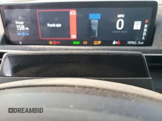 2022 Ford Mustang Mach-E Premium с VIN 3FMTK3SS4NMA01093, выставлен на аукционе Copart как лот 48062625 с пробегом 19 762 миль миль и Списание • Salvage title. История ставок и продаж доступна на DreamBid. Изображение 9.