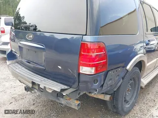 2005 Ford Expedition Eddie Bauer with VIN 1FMPU17555LB13549, listed as a IAAI auction lot 41869759 with 119,851 mi miles. Bid and sale history available at carsss.com. Image 6.