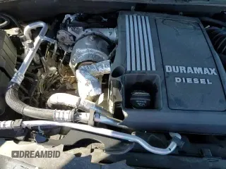 2024 Chevrolet Suburban LS z VIN 1GNSKBET0RR106398, wystawiony jako Copart lot #46058085 z przebiegiem Nie podano mil oraz Szkoda całkowita • Salvage title. Historia ofert i sprzedaży dostępna na DreamBid. Obrazek 17.