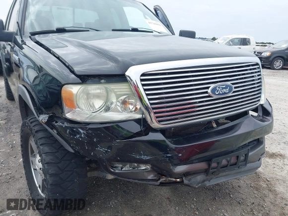 2005 Ford F-150 XLT with VIN 1FTPX14525FA14833, listed as a IAAI auction lot 41710410 with 120,458 mi miles. Bid and sale history available at carsss.com. Image 6.