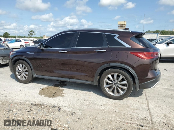 2020 Infiniti QX50 Luxe z VIN 3PCAJ5M18LF103075, wystawiony jako Copart lot #59696195 z przebiegiem 47 493 mil mil oraz Szkoda całkowita • Salvage title. Historia ofert i sprzedaży dostępna na DreamBid. Obrazek 2.