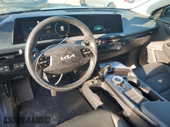 2022 Kia EV6 Wind with VIN KNDC34LA1N5062291, listed as a Copart auction lot 72363744 with 36,494 mi miles and Salvage Title. Bid and sale history available at carsss.com. Image 8.