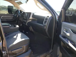 2020 Ram 2500 Big Horn with VIN 3C6UR5DL3LG159756, listed as a IAAI auction lot 41672866 with 89,417 mi miles. Bid and sale history available at carsss.com. Image 5.