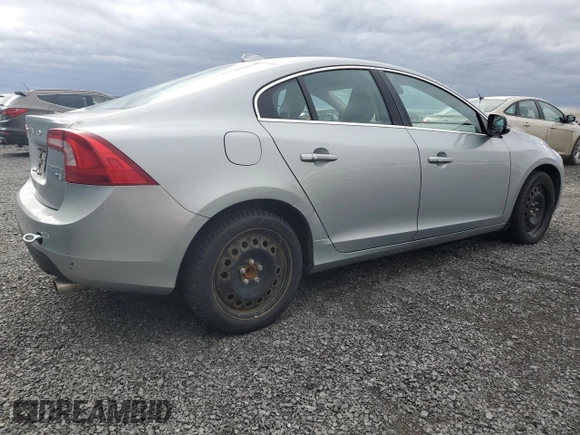 2013 Volvo S60 T5 Premier with VIN YV1612FS8D2184541, listed as a Copart auction lot 53500845 with 257,398 mi miles and Clean Title. Bid and sale history available at carsss.com. Image 3.