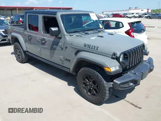2021 Jeep Gladiator Willys с VIN 1C6HJTAGXML606334, выставлен на аукционе IAAI как лот 42550426 с пробегом 35 124 миль миль и . История ставок и продаж доступна на DreamBid. Изображение 1.