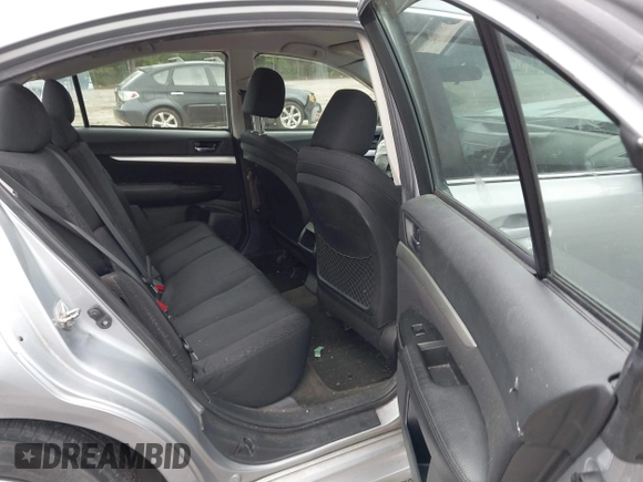 2012 Subaru Legacy 2.5i z VIN 4S3BMBA69C3034629, wystawiony jako IAAI lot #42214214 z przebiegiem 219 308 mil mil oraz . Historia ofert i sprzedaży dostępna na DreamBid. Obrazek 8.