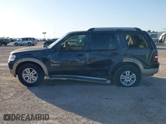 2007 Ford Explorer Eddie Bauer with VIN 1FMEU74E97UB21570, listed as a IAAI auction lot 41999100 with 203,883 mi miles. Bid and sale history available at carsss.com. Image 15.