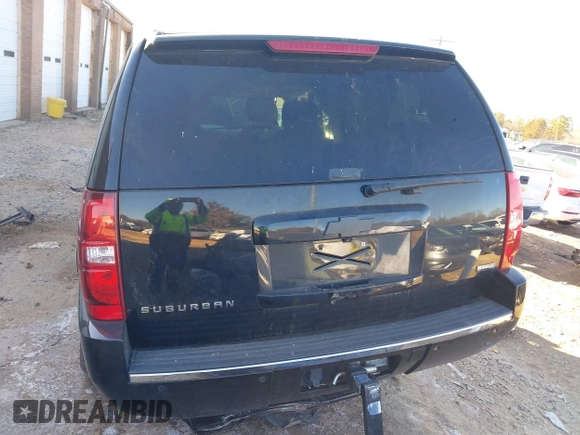 2012 Chevrolet Suburban LTZ with VIN 1GNSKKE75CR141416, listed as a IAAI auction lot 41320494 with 1 mi miles. Bid and sale history available at carsss.com. Image 16.