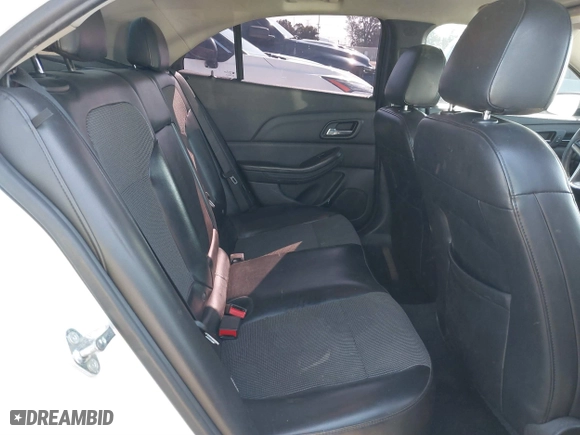 2015 Chevrolet Malibu LT with VIN 1G11D5SL6FF230136, listed as a IAAI auction lot 41846328 with 188,317 mi miles. Bid and sale history available at carsss.com. Image 8.