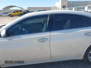 2014 Toyota Avalon Limited with VIN 4T1BK1EB0EU088773, listed as a IAAI auction lot 41723464 with 25,246 mi miles. Bid and sale history available at carsss.com. Image 13.