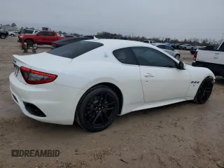 2018 Maserati GranTurismo Sport with VIN ZAM45VLA0J0271240, listed as a Copart auction lot 88997525 with 22,449 mi miles and Salvage Title. Bid and sale history available at carsss.com. Image 3.