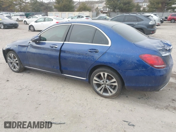 2019 Mercedes-Benz C 300 with VIN 55SWF8EB7KU316371, listed as a IAAI auction lot 41358436 with 78,239 mi miles and . Bid and sale history available at carsss.com. Image 3.