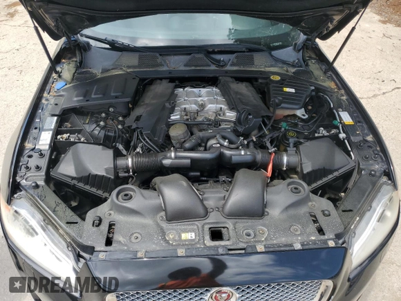 2015 Jaguar XJ с VIN SAJWJ1CD9F8V83885, выставлен на аукционе Copart как лот 58016335 с пробегом 81 794 миль миль и Чистый • Clean title. История ставок и продаж доступна на DreamBid. Изображение 11.